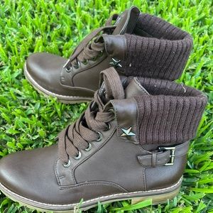 Women’s boots